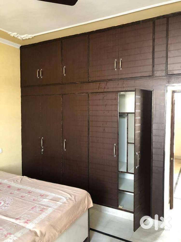 Rent 2BHK for GIRLS or FAMILY, Near Gopal Sweets /Airport Mohali, Road