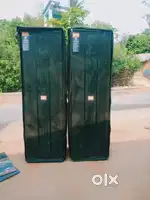 Kebinet box 2 pic only kebinet.   Agar koi total saman chahiye to bolo