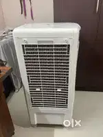 Voltas Coller with Remote