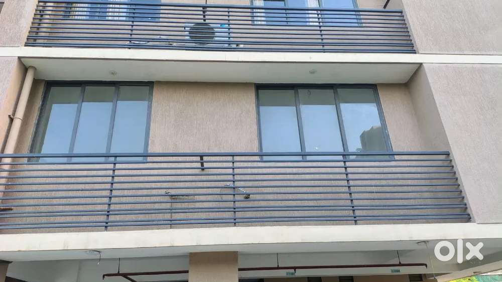 3bhk  Kitchen furnished Flat At Vaishnavdevi circle Ahmedabad