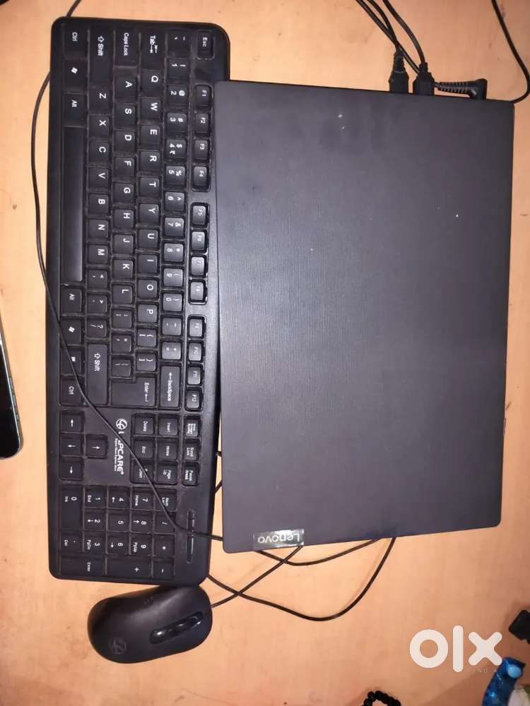 Lenovo V15 4GB ram Amd ryzen processor