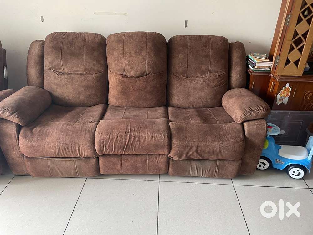Recliner Sofa (3+1+1)