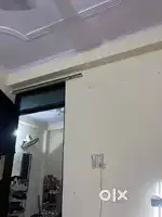1 bhk flat B block Metro distance 400m