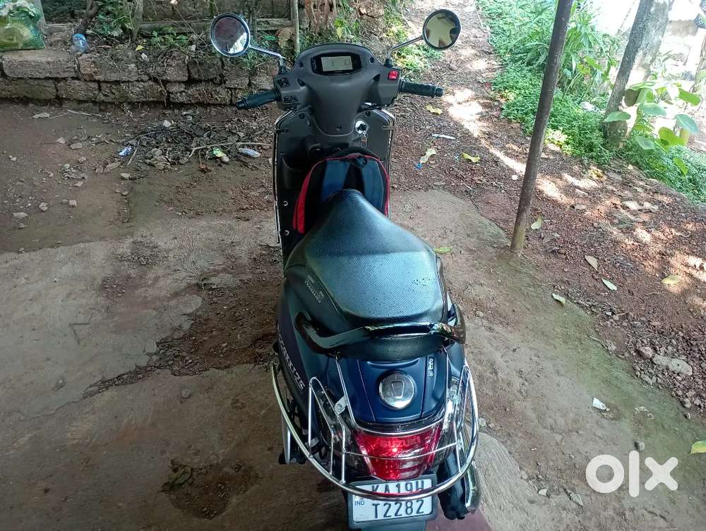 Access 125 BS6 top model