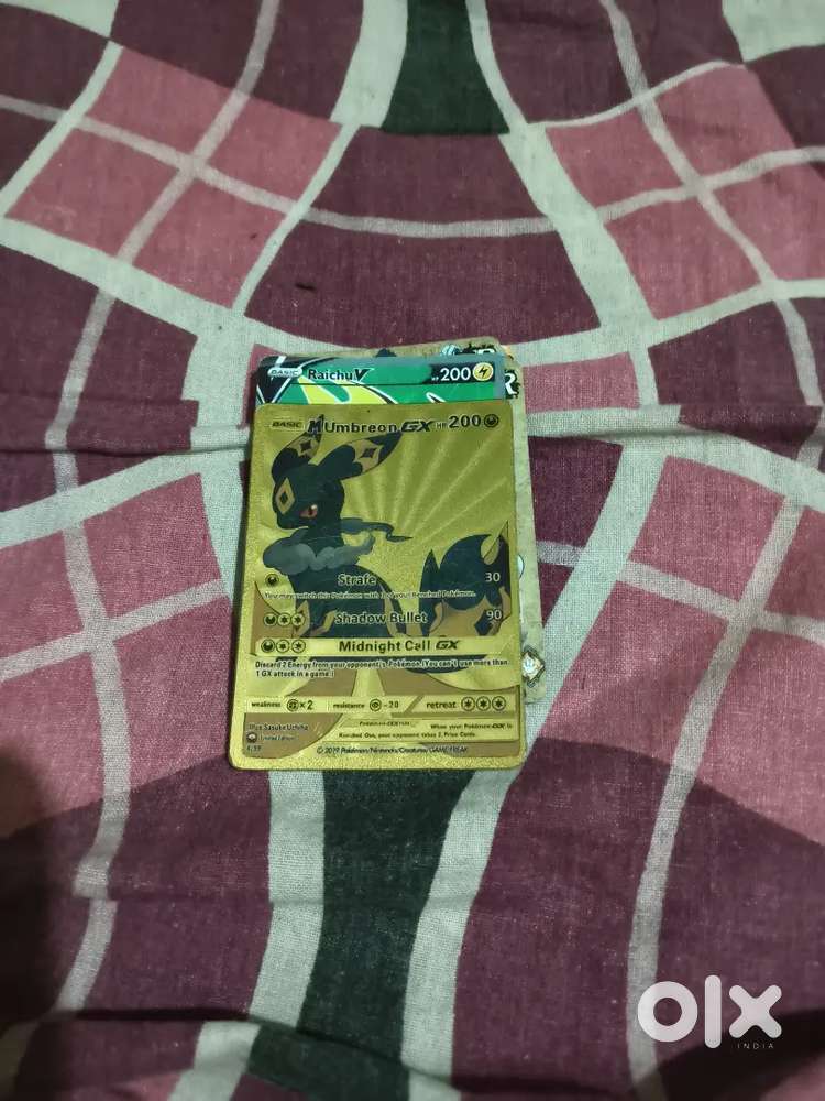 Naruto and 1 Pokemon golden card and Pokemon normal car