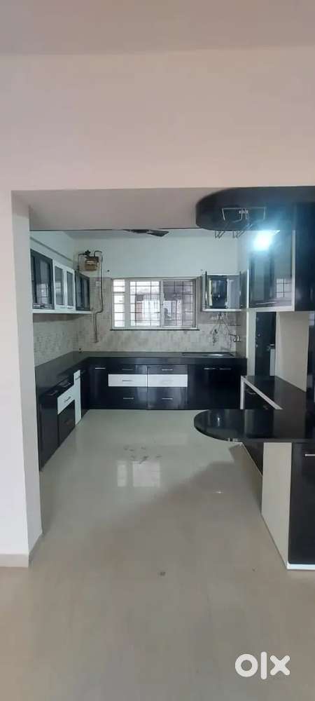 2bhk Semi furnished flat Available in Chakan For Rent
