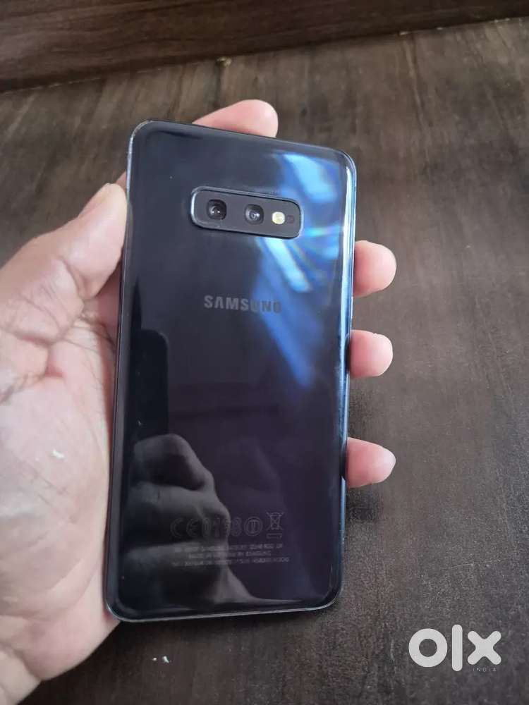For sell or exchange Samsung galaxy S10e