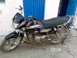 गाड़ी एक दम सही कंडिसन् मे आगे पीछे के टायर नये है