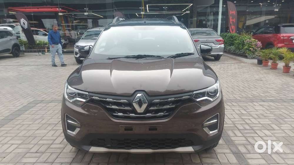 Renault Triber 1.0 RXZ Dual Tone, 2024, Petrol