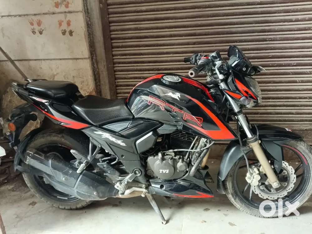 Apache 200 bs4 race edition excellent maintained