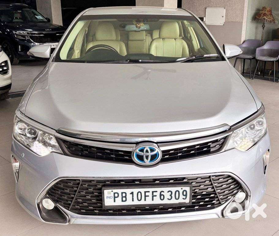Toyota Camry, 2016, Petrol