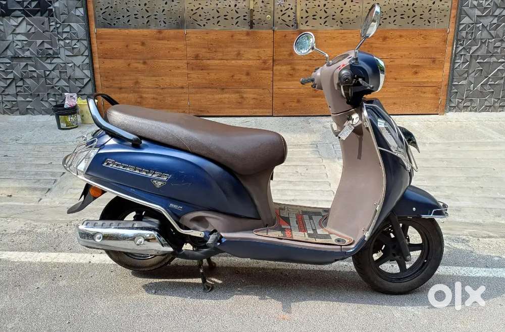 Suzuki Access 125 Bluetooth
