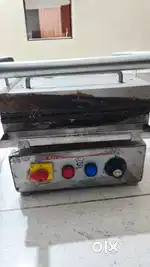Sandwich maker