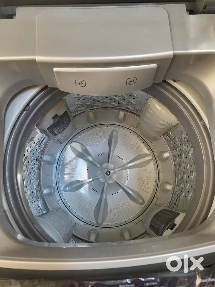 Excellent condition Bosch Silver Fully Automatic 7 kg Washing Machine
