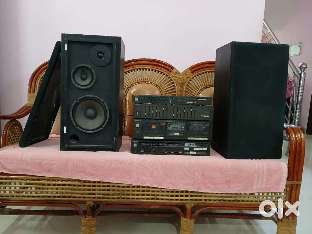 Technics old model stereo system. Made in Japan.