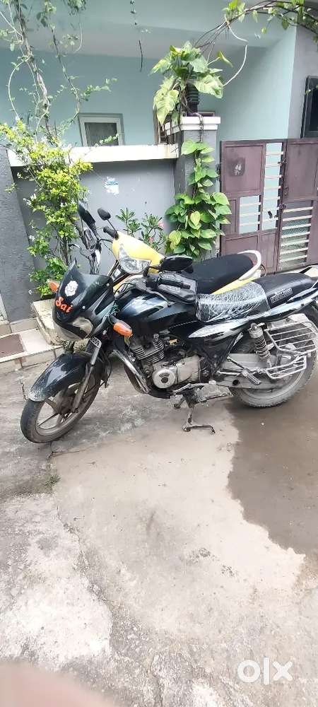 Bajaj discover for sale