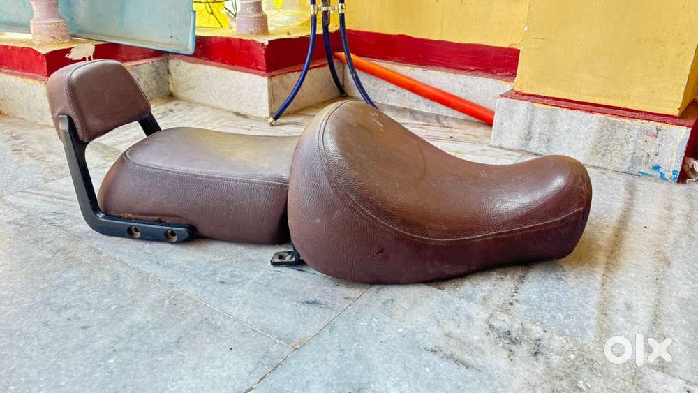Royal Enfield classic 350 bs4 low rider seat