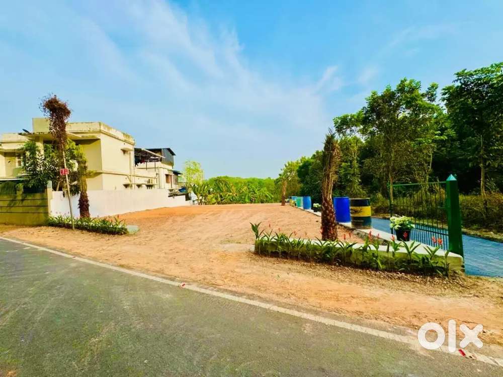 5 CENT PLOT LAND FOR SALE AT KAKKANAD EDACHIRA