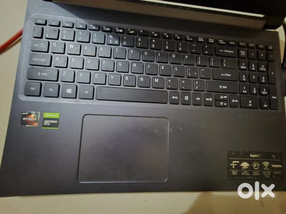Acer aspire7 Gaming laptop