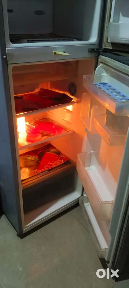 Samsung silverware double door fridge