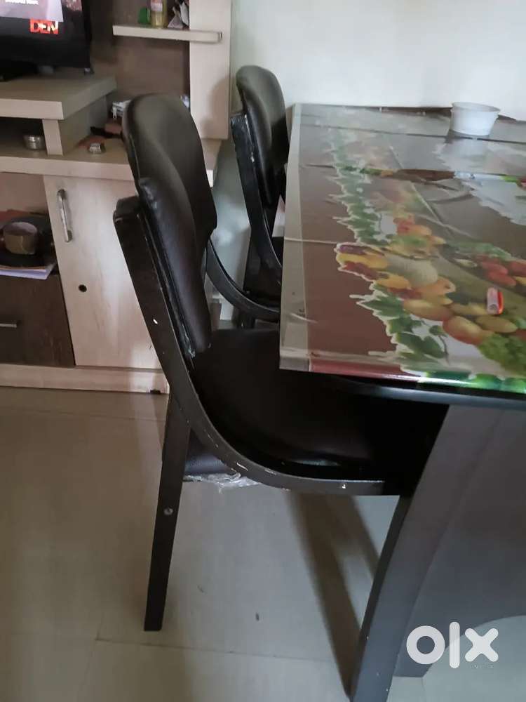 Dining table with chairs