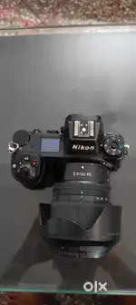 Nikon Z6 (Z 24-70 mm Lena) Mirrorless Camera