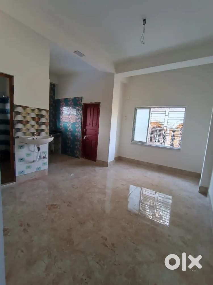 Majhar para Kestopur 1 rk apartment rentrs-5,000-/full restrictionfree