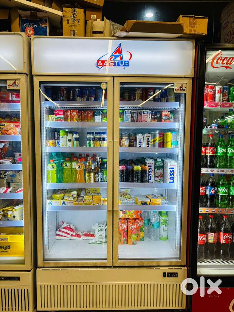 Commercial vertical frezzer and vertical freidge