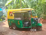 Bajaj Maxima cng