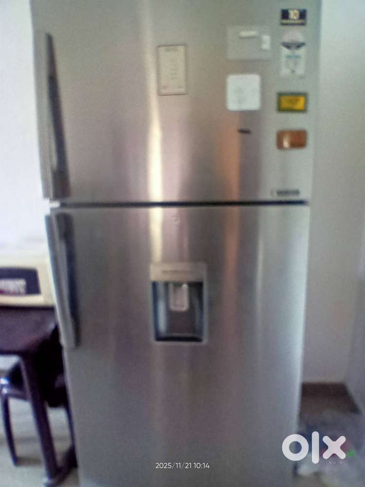 Samsung555 litre Double door 10 year old Warking condition