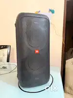 JBL 100 Partybox Speaker Like New