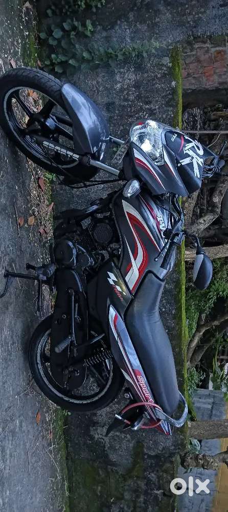 Very good condition bike. milage is also good.and tip top condition