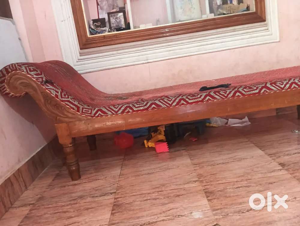 Sofa/diwan