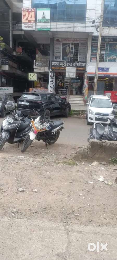 Housekeeping ke liye Ladke ki jarurt he kisi Ko karna ho to msg kare