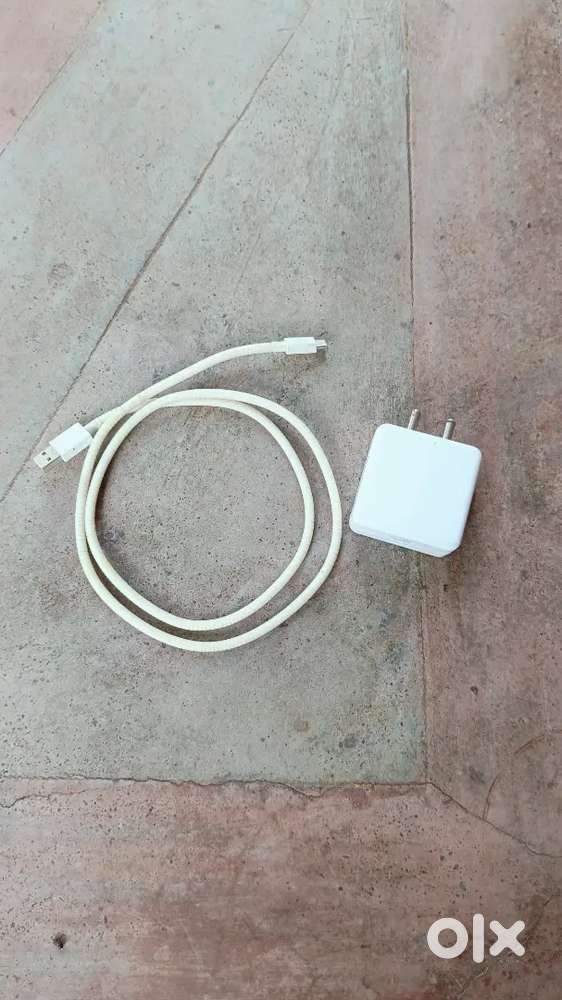 CHARGER FOR MOBILE