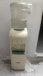 Voltas water dispenser