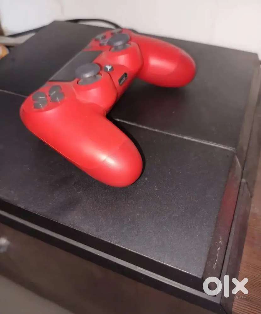 PS4 console 1TB