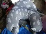 feeding pillow