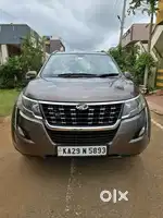 Mahindra XUV500 2.2 W10, 2019, Diesel
