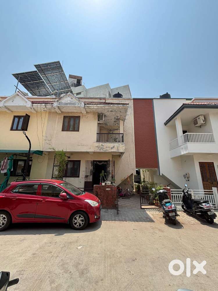 (CODE S-1180) 3BHK DUPLEX NR.BPS-2 SCHOOL,D-MART ROAD,WAGHODIA ROAD.