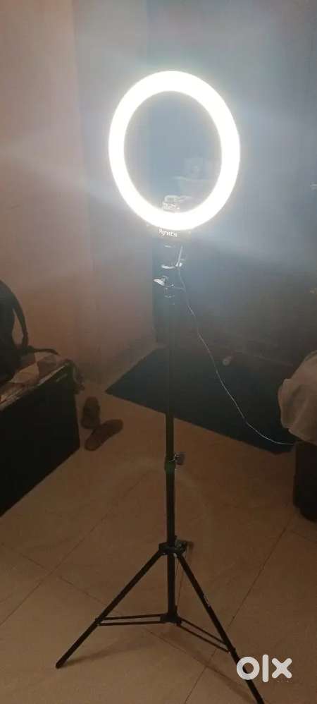 Ring light