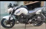 Yamaha FZS