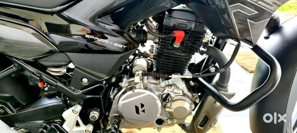 Showroom condition, one hand running hai