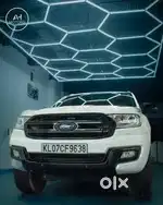 Ford Endeavour 2.2 Titanium AT 4X2, 2016, Diesel