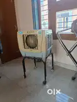 Cooler With Trolley