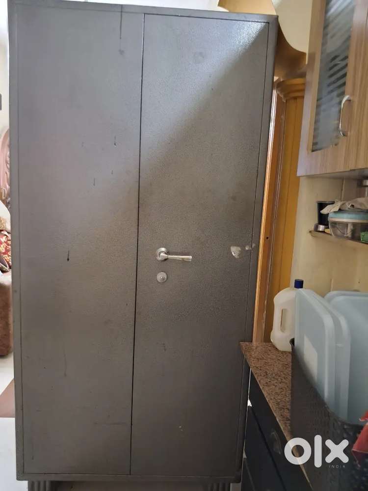 Iron wardrobe with keys