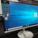 Gaming pc with 22 monitor desktop