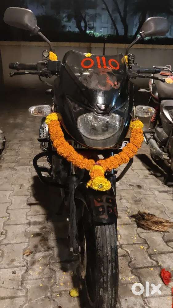 Bajaj Pulsar 150 selling due to shifting from pune