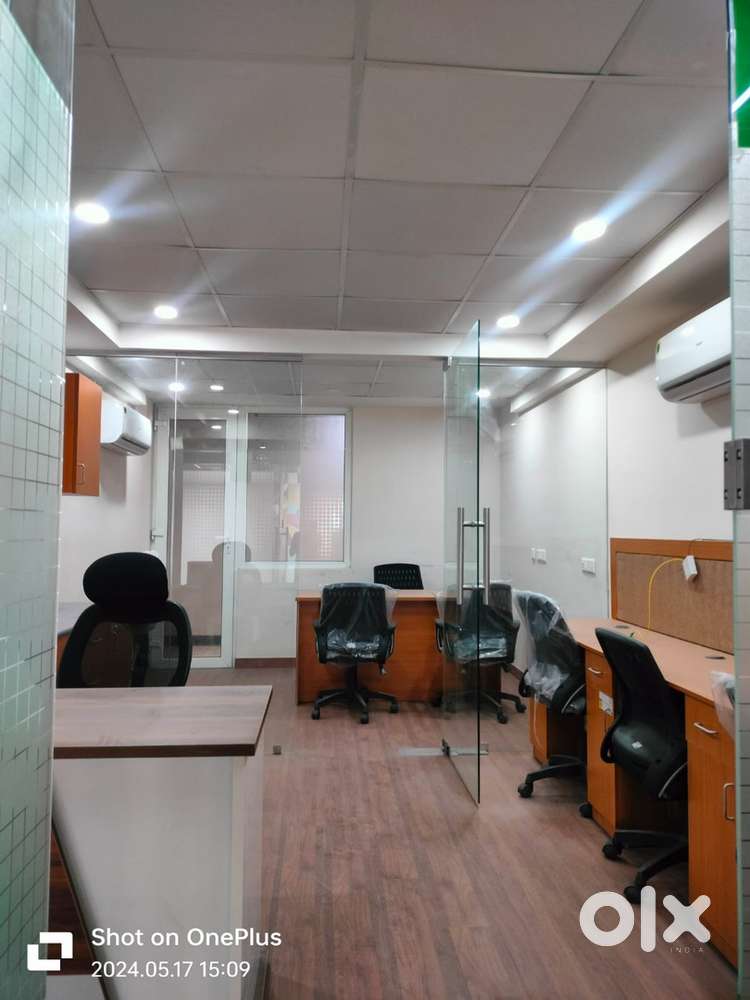 315 sq ft Fully Furnished Office 14Lac