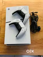 Brand New PS5 SLIM (PLAYSTATION 5) (DISK EDITION) still in warranty.